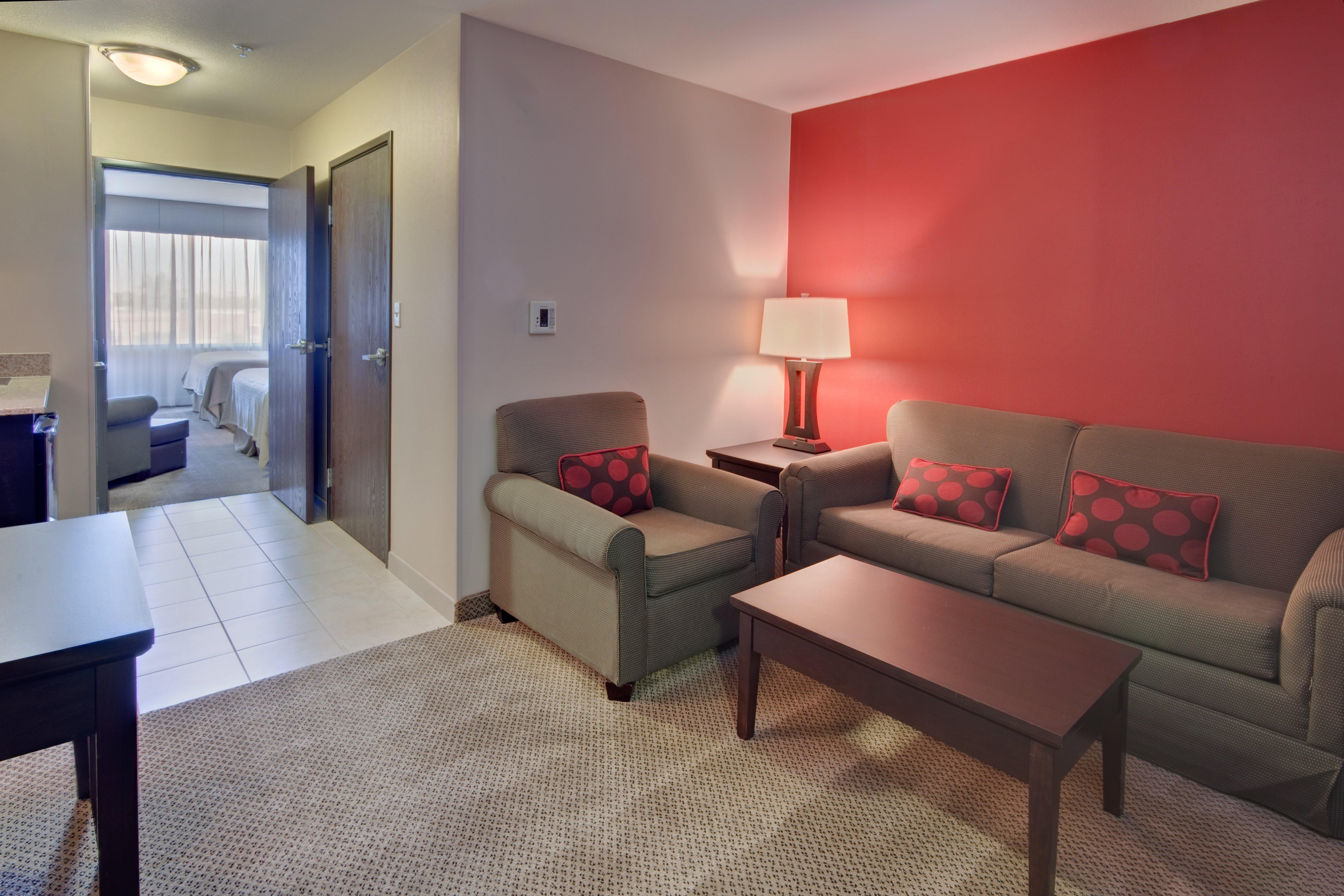 Holiday Inn & Suites Bakersfield By Ihg Exterior foto